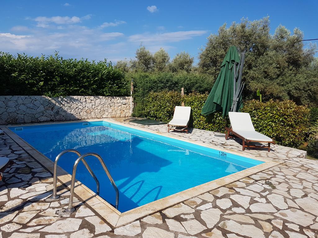 Stalina Villa Sivota  Luaran gambar